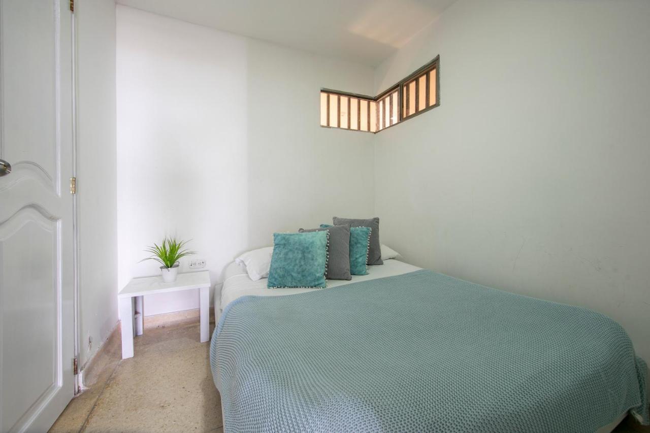 Caribbean Sunset - Livin Colombia Apartment Cartagena ภายนอก รูปภาพ